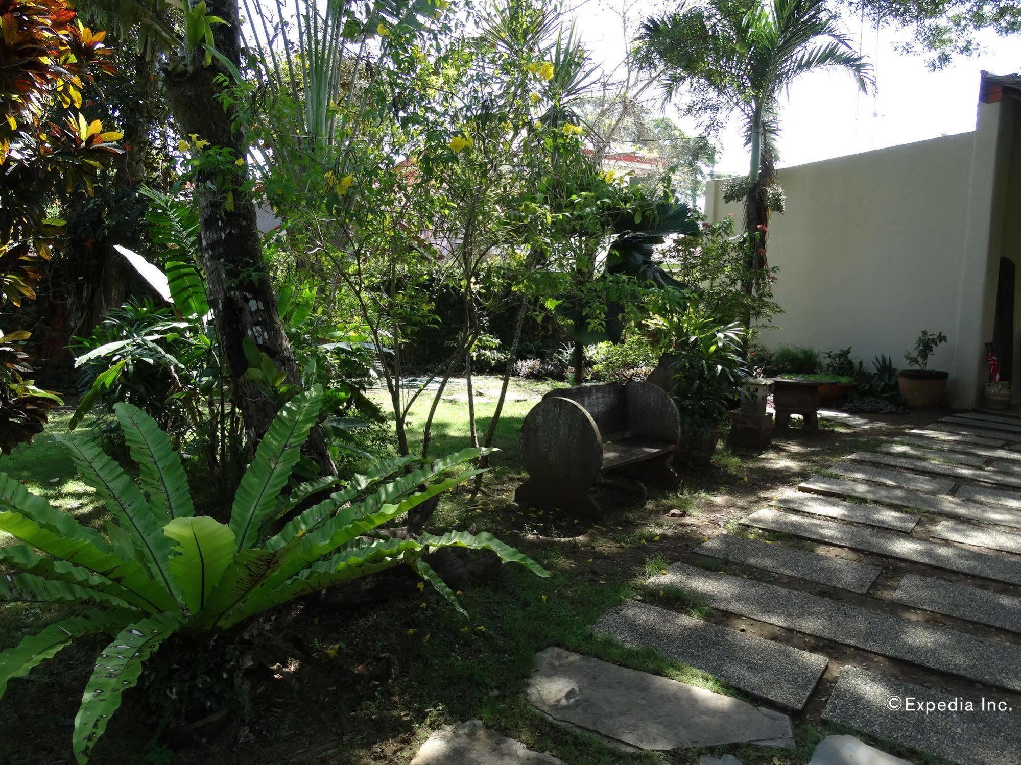 Hibiscus Garden Resort Puerto Princesa Zewnętrze zdjęcie