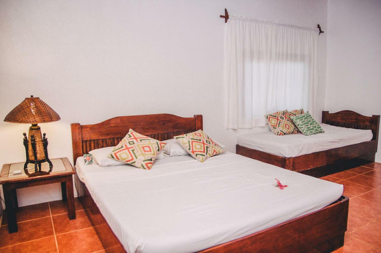 Hibiscus Garden Resort Puerto Princesa Zewnętrze zdjęcie